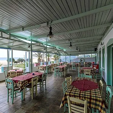 Psili Ammos Hotel *